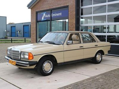 Occasion Mercedes 200 109 PK (80 kW) 1982 Beige Sedan