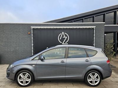 Grijs Gebruikt 2012 Seat Altea XL Copa MPV | € 3.250 (Eerlijke prijs)