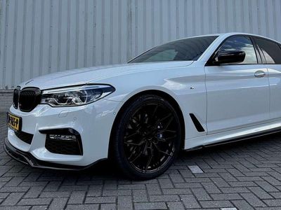 Wit Occasion 2018 BMW 530 Sedan | € 33.999 (Iets duurder)
