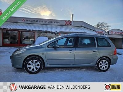 Grijs Gebruikt 2006 Peugeot 307 Stationwagen | € 1.450 (Eerlijke prijs)