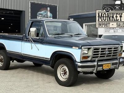 Overige Occasion 1986 Ford V8 Van | € 16.900