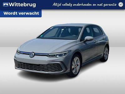 tweedehands VW Golf VIII 1.4 TSI eHybrid GTE 245pk DSG / Virtual Cockpit / Navi Pro / Camera / Keyless / LED / 18" LMV / Stuur en Stoelverwarming