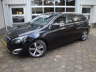 Zwart Gebruikt 2016 Peugeot 308 GT-line Hatchback | € 11.700 (Eerlijke prijs)