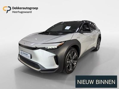 Grijs Gebruikt 2022 Toyota bZ4X Edition SUV | € 30.945 (Eerlijke prijs)