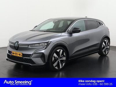 Grijs Gebruikt 2022 Renault Mégane IV Techno Hatchback | € 21.895 (Super prijs)