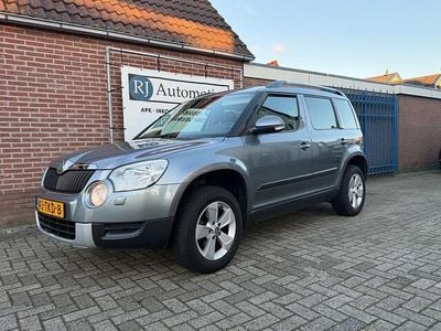 Grijs Gebruikt 2012 Skoda Yeti Comfort SUV | € 8.250 (Eerlijke prijs)