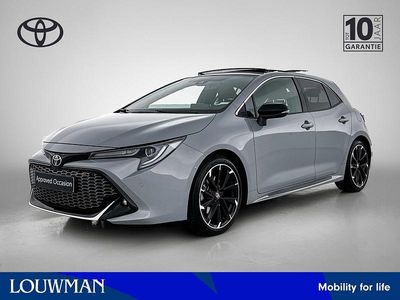 Grijs metallic Gebruikt 2023 Toyota Corolla Plus Hatchback | € 36.450