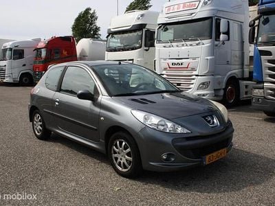 Peugeot 206+