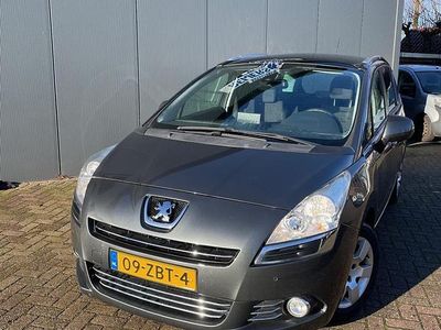 Grijs Occasion 2012 Peugeot 5008 Style MPV | € 6.750 (Duur)