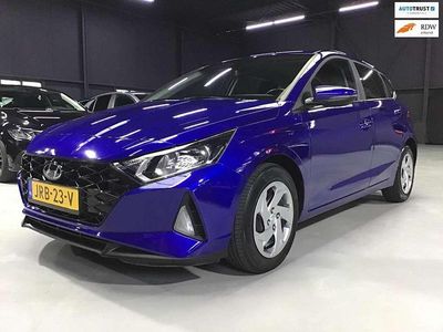 Blauw (metallic) Occasion 2022 Hyundai i20 Comfort Hatchback | € 16.250 (Eerlijke prijs)