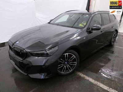 Occasion BMW i5 M Sport 256 kW (349 PK) 2024 Grijs (metallic) Stationwagen