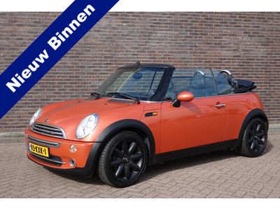 tweedehands Mini Cooper Cabriolet Cabrio 1.6 Cooper Pepper Cabriolet Pepper , keurige auto 17" velgen, blauwe kap