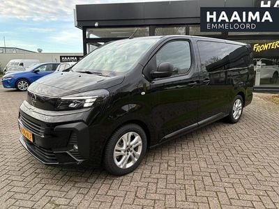 Zwart Nieuw 2025 Opel Vivaro-e Combi Van | € 54.450
