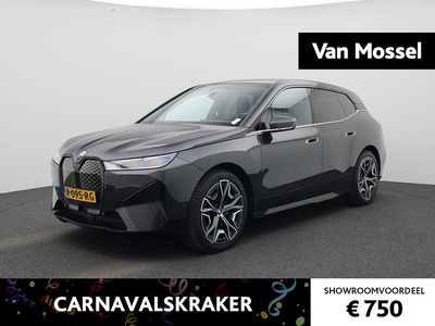 Grijs Occasion 2022 BMW iX Executive SUV | € 46.900 (Eerlijke prijs)