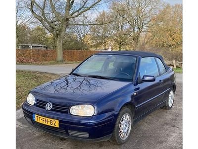 Blauw Occasion 1998 VW Golf III Highline Cabriolet | € 1.450 (Super prijs)