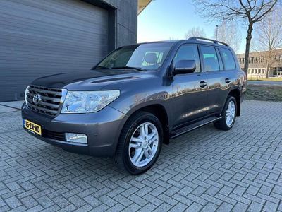 tweedehands Toyota Land Cruiser V8 4.5 D-4D Executive 7p. uniek netjes youngtimer btw auto