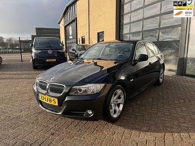 Zwart Occasion 2010 BMW 318 Sedan | € 9.950 (Duur)