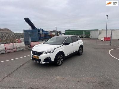 Wit Occasion 2020 Peugeot 3008 Premium SUV | € 9.650 (Goede deal)