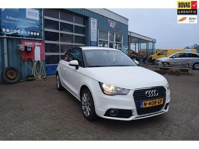 Wit Gebruikt 2012 Audi A1 Attraction Hatchback | € 8.350 (Eerlijke prijs)