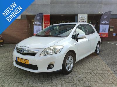 Toyota Auris Hybrid