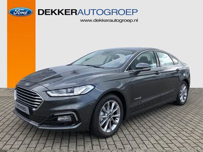 tweedehands Ford Mondeo Titanium Hybrid Automaat 187PK 4DRS