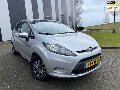 Occasion Ford Fiesta 60 PK (44 kW) 2012 Grijs Hatchback