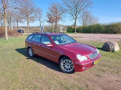 Mercedes C320