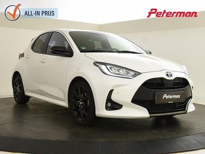 Wit Gebruikt 2022 Toyota Yaris Executive Hatchback | € 23.799 (Eerlijke prijs)