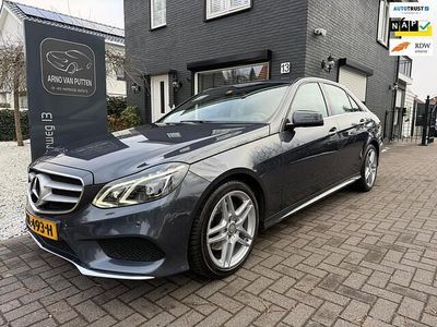 Grijs Occasion 2015 Mercedes E220 AMG Sedan | € 15.900 (Iets duurder)