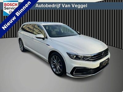 Wit Occasion 2021 VW Passat Business Stationwagen | € 25.999 (Iets duurder)