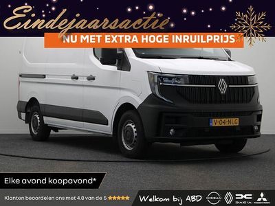 Wit Nieuw 2025 Renault Master Van | € 41.945 (Goede deal)