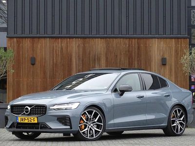 Grijs Occasion 2021 Volvo S60 Sedan | € 37.995 (Iets duurder)