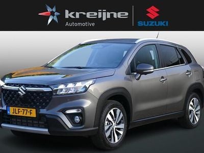 Grijs Occasion 2025 Suzuki SX4 S-Cross Style SUV | € 29.425 (Eerlijke prijs)