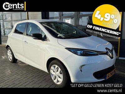 Wit Occasion 2019 Renault Zoe Life Hatchback | € 9.940 (Eerlijke prijs)