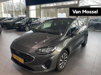 Grijs Gebruikt 2022 Ford Fiesta Titanium Hatchback | € 15.995 (Iets duurder)