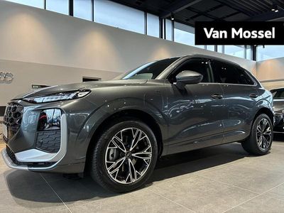 Grijs Nieuw 2025 Audi Q3 Comfort SUV | € 64.950