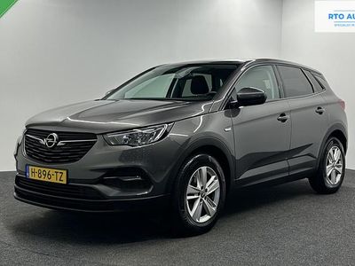 Grijs Occasion 2020 Opel Grandland X Business Edition SUV | € 14.500 (Eerlijke prijs)