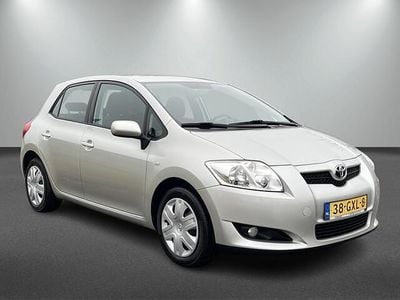 Grijs (metallic) Gebruikt 2008 Toyota Auris Sol Hatchback | € 5.901 (Eerlijke prijs)