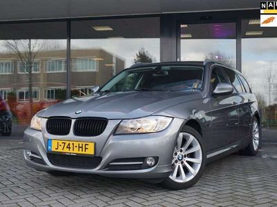 tweedehands BMW 318 3-SERIE Touring i Luxury Line | Apple Carplay | Navi | Cruise | LMV | PDC | Bluetooth | Keurig!