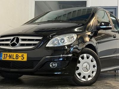 Zwart Gebruikt 2010 Mercedes B160 Business MPV | € 4.495 (Goede deal)