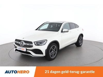 Wit (metallic) Gebruikt 2021 Mercedes 200 Business Coupé | € 41.850 (Eerlijke prijs)