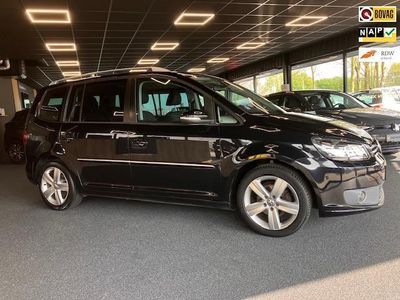 tweedehands VW Touran 1.4 TSI Highline 7 Persoons | Automaat | Camera | Cruise Control | Auto Airco | APK 16-2-2025 | Org. NL. Auto