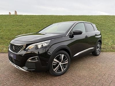 Zwart Gebruikt 2017 Peugeot 3008 GT-line SUV | € 16.950 (Eerlijke prijs)