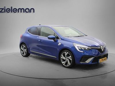 Blauw Gebruikt 2021 Renault Clio V RS Line Hatchback | € 14.845 (Iets duurder)