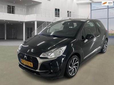 Zwart Occasion 2016 DS Automobiles DS3 So Chic Hatchback | € 7.999 (Goede deal)