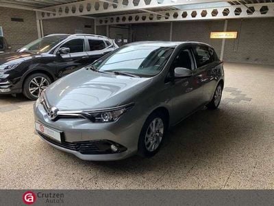 Occasion Toyota Auris Trend 116 PK (85 kW) 2017 Grijs Hatchback