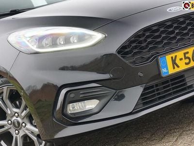 Zwart (metallic) Occasion 2021 Ford Fiesta ST-Line X Hatchback | € 11.925 (Goede deal)