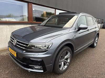 Grijs Occasion 2020 VW Tiguan Highline SUV | € 33.250 (Iets duurder)
