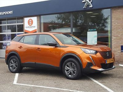 Oranje Occasion 2022 Peugeot e-2008 Active SUV | € 19.235 (Eerlijke prijs)