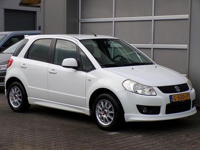 Wit Gebruikt 2009 Suzuki SX4 Comfort MPV | € 2.950 (Eerlijke prijs)